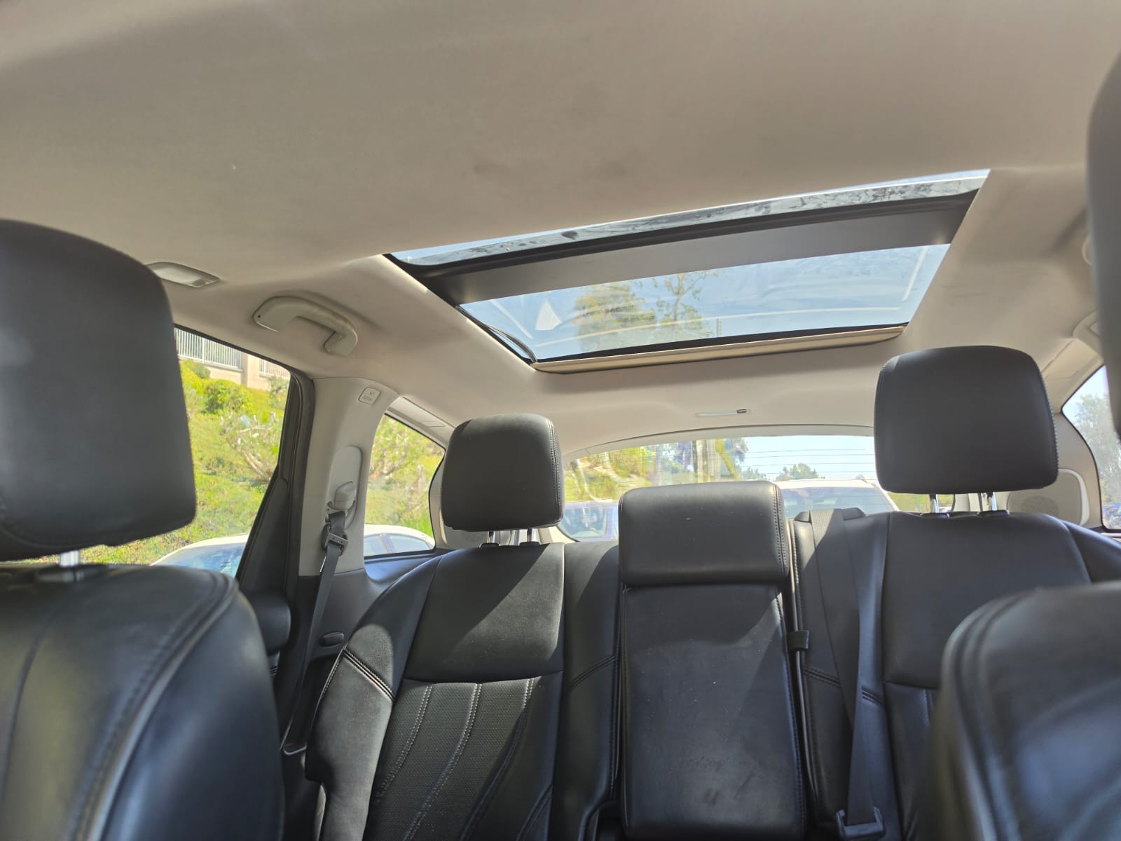 Used 2014 INFINITI QX60 Luxe w/ Deluxe Touring Package AWD/4WD image 6