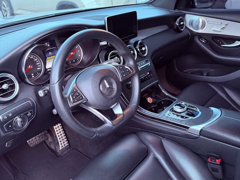 Used 2019 Mercedes-Benz GLC 300 image 11