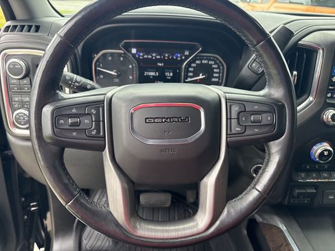 Used 2020 GMC Sierra 2500 Denali w/ Denali Ultimate Package image 13