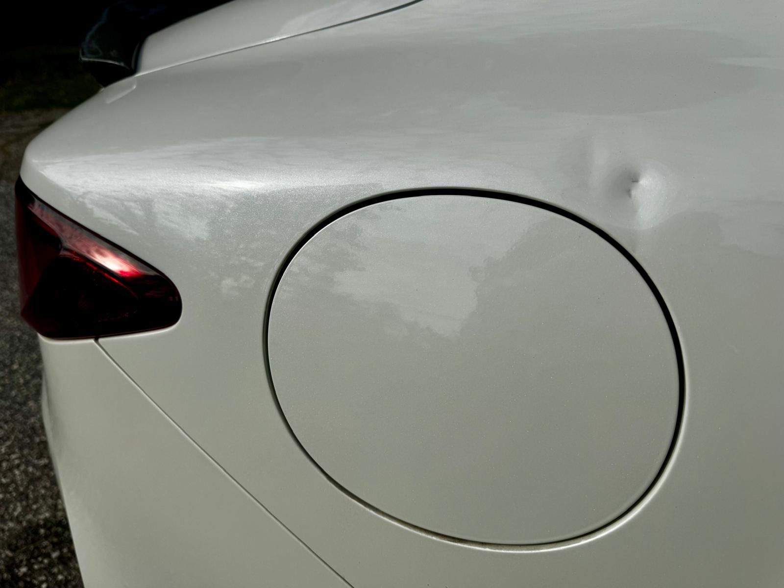 Used 2017 INFINITI Q60 Red Sport 400 RWD image 17