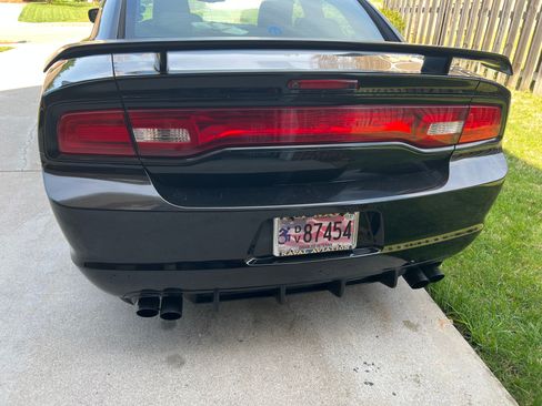 Used 2013 Dodge Charger R/T w/ Daytona Edition Group image 12