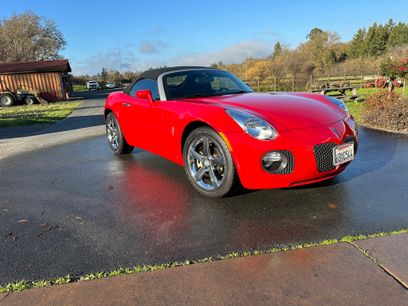 Used 2008 Pontiac Solstice GXP w/ Premium Package