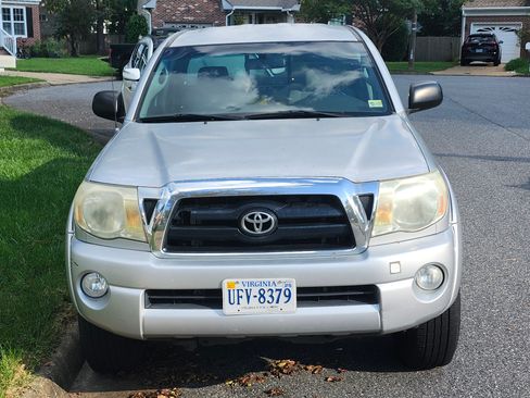Used 2008 Toyota Tacoma PreRunner image 8