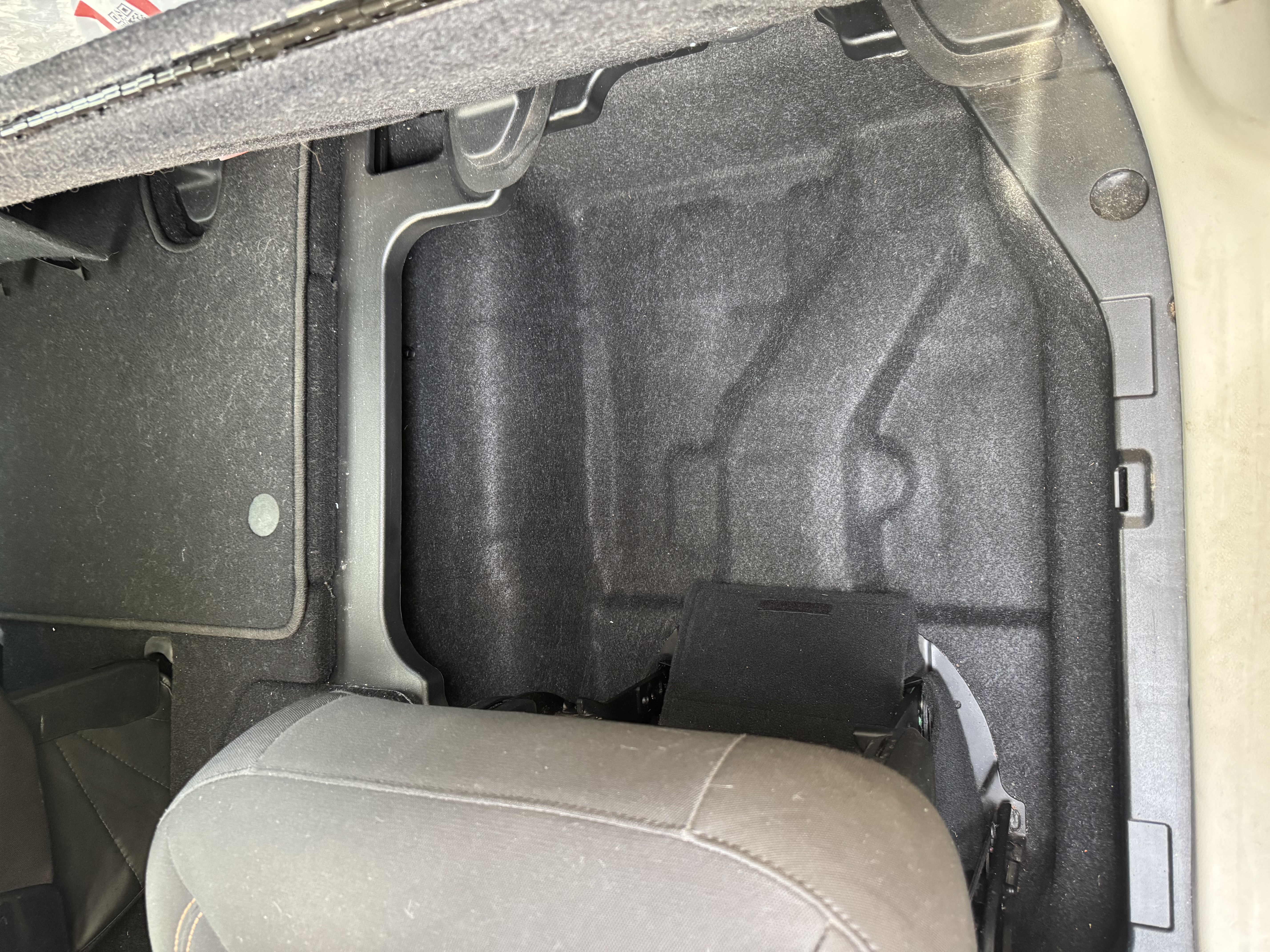 Used 2017 Chrysler Pacifica Touring FWD image 17