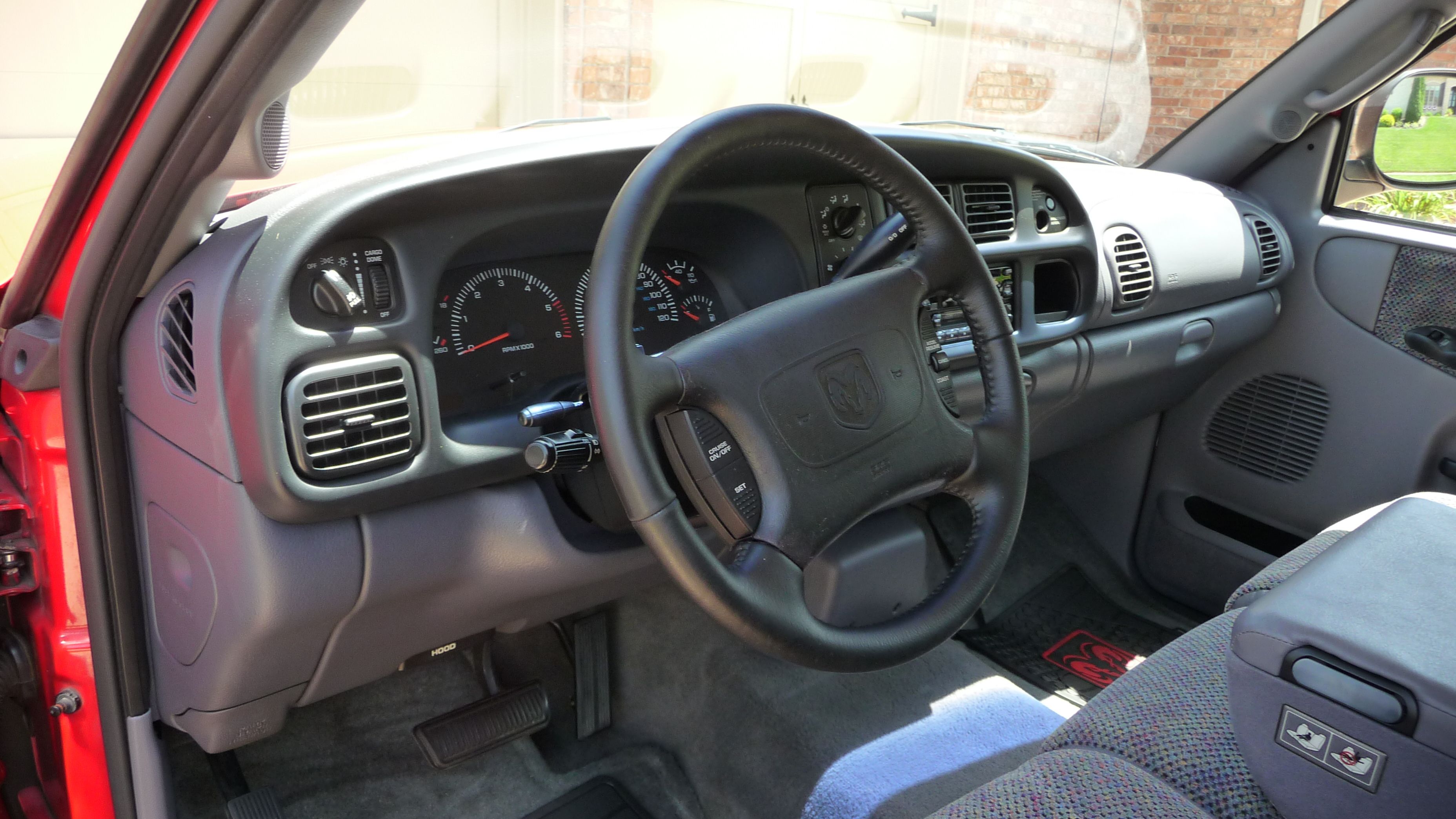 Used 1999 Dodge Ram 1500 Truck 2WD Regular Cab image 15