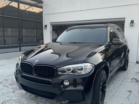 Used 2015 BMW X5 xDrive50i w/ Executive Package image 1