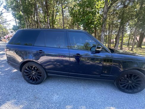 Used 2017 Land Rover Range Rover HSE AWD/4WD image 6