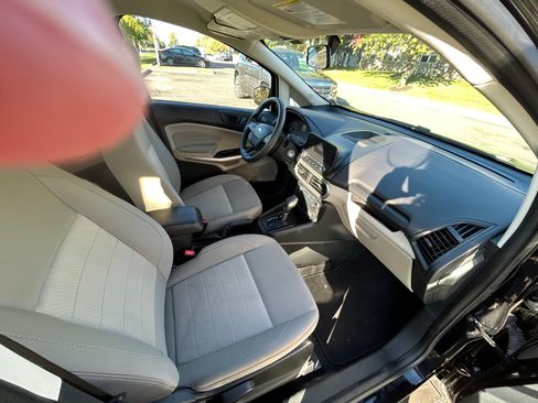 Used 2019 Ford EcoSport S FWD image 11