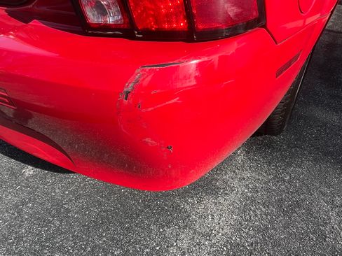 Used 2002 Ford Mustang Coupe image 11