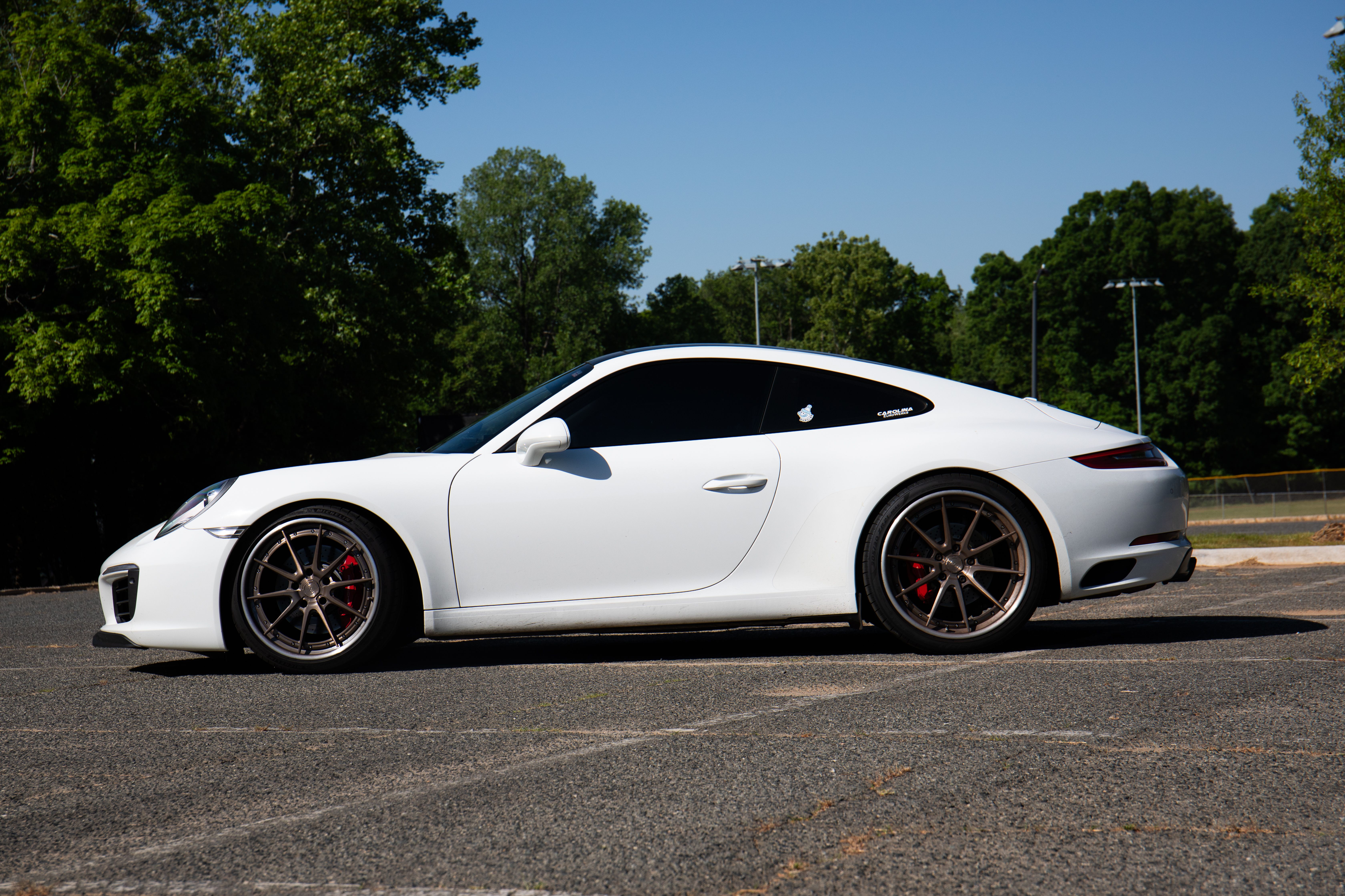 Used 2017 Porsche 911 Carrera S RWD image 4