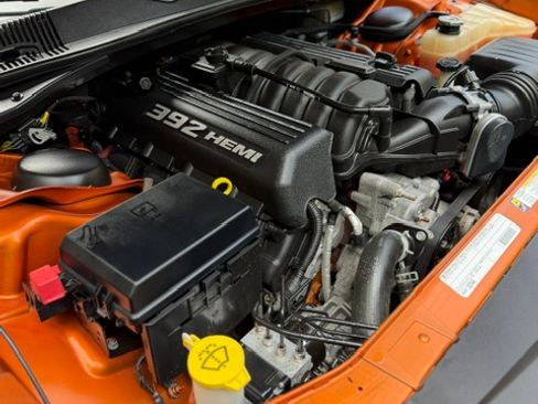 Used 2011 Dodge Challenger SRT8 w/ SRT Option Group II RWD image 16