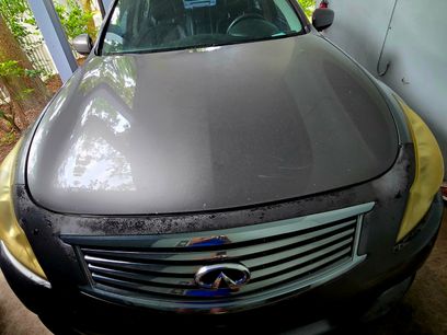 Used 2012 INFINITI G37 Journey w/ Premium Pkg