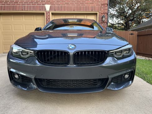 Used 2019 BMW 440i Coupe w/ M Sport Package RWD image 2