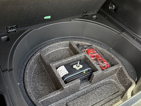 Used 2016 Jeep Cherokee Latitude FWD image 20