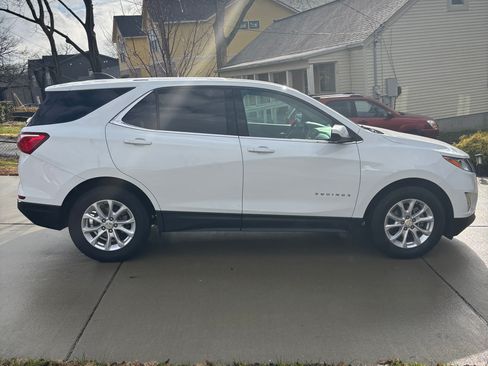 Used 2019 Chevrolet Equinox LT image 9