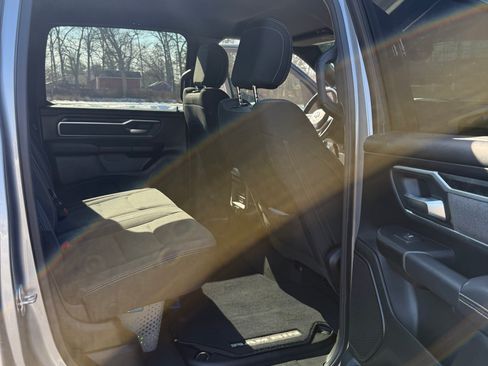 Used 2021 RAM 1500 Big Horn image 14