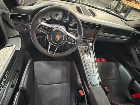 Used 2016 Porsche 911 GT3 RS image 26
