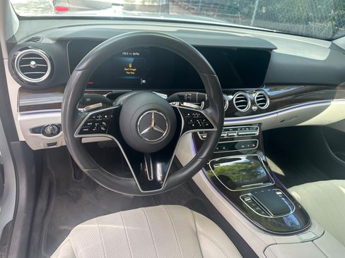 Used 2021 Mercedes-Benz E 350 4MATIC Sedan image 10