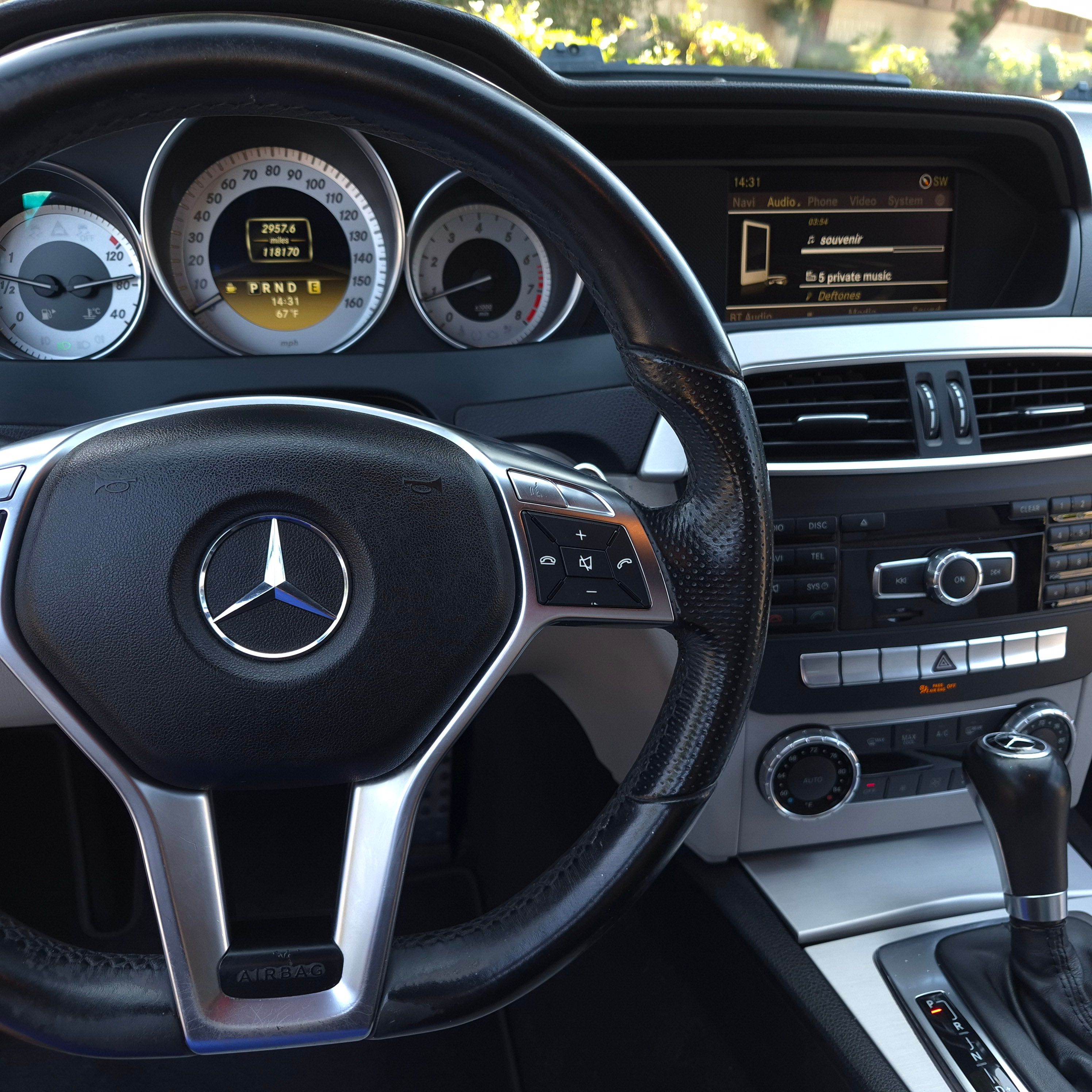 Used 2012 Mercedes-Benz C 250 Sedan image 10
