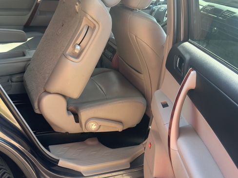 Used 2012 Toyota Highlander Limited image 13
