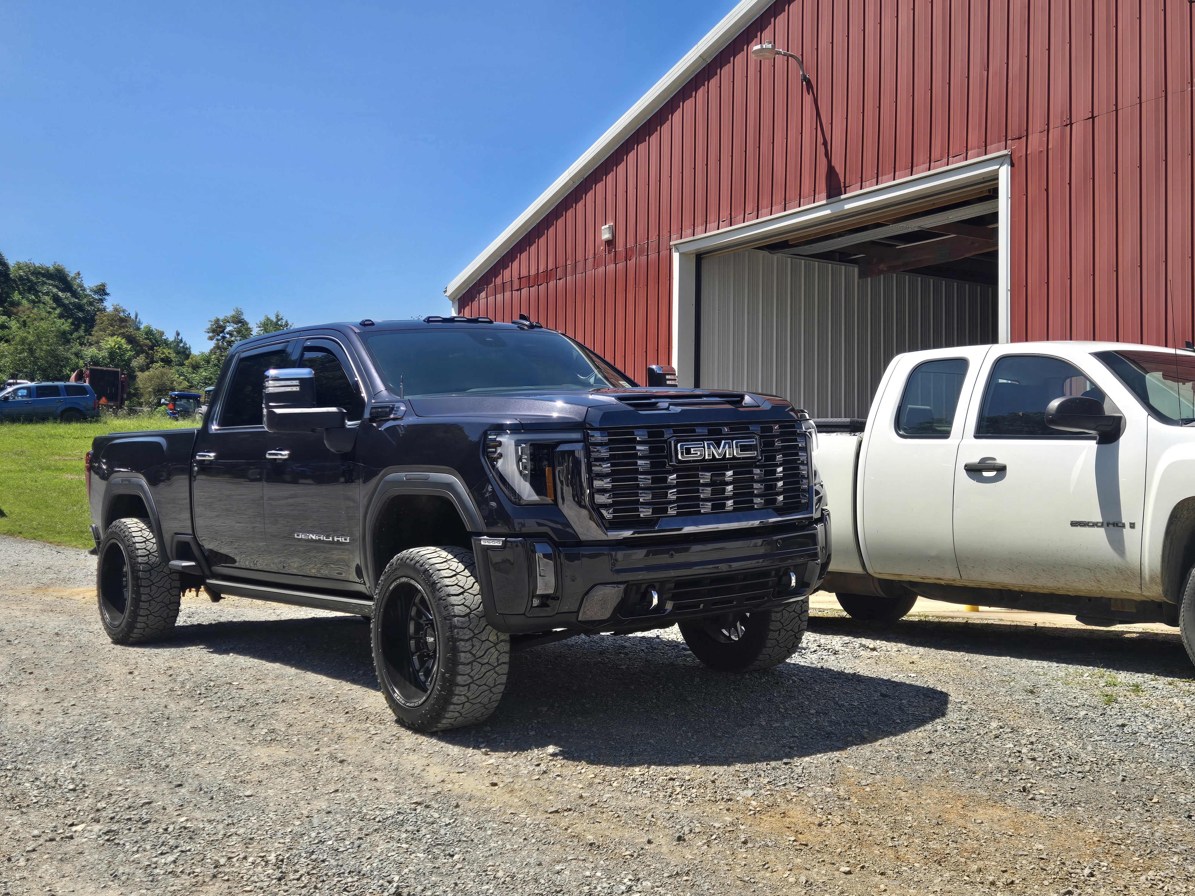Used 2024 GMC Sierra 3500 Denali Ultimate AWD/4WD image 1