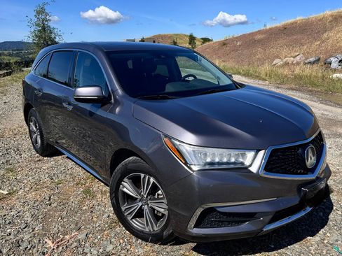 Used 2018 Acura MDX SH-AWD image 1