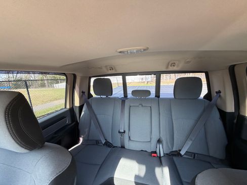 Used 2019 RAM 2500 Big Horn image 9