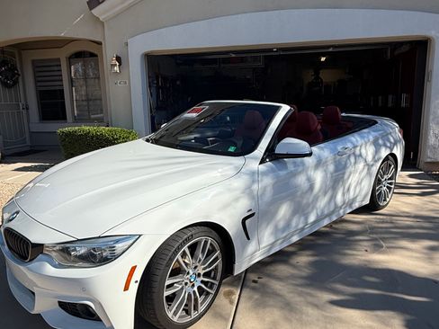 Used 2017 BMW 430i Convertible image 10