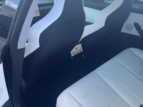 Used 2026 Tesla Model 3 Performance AWD/4WD image 11