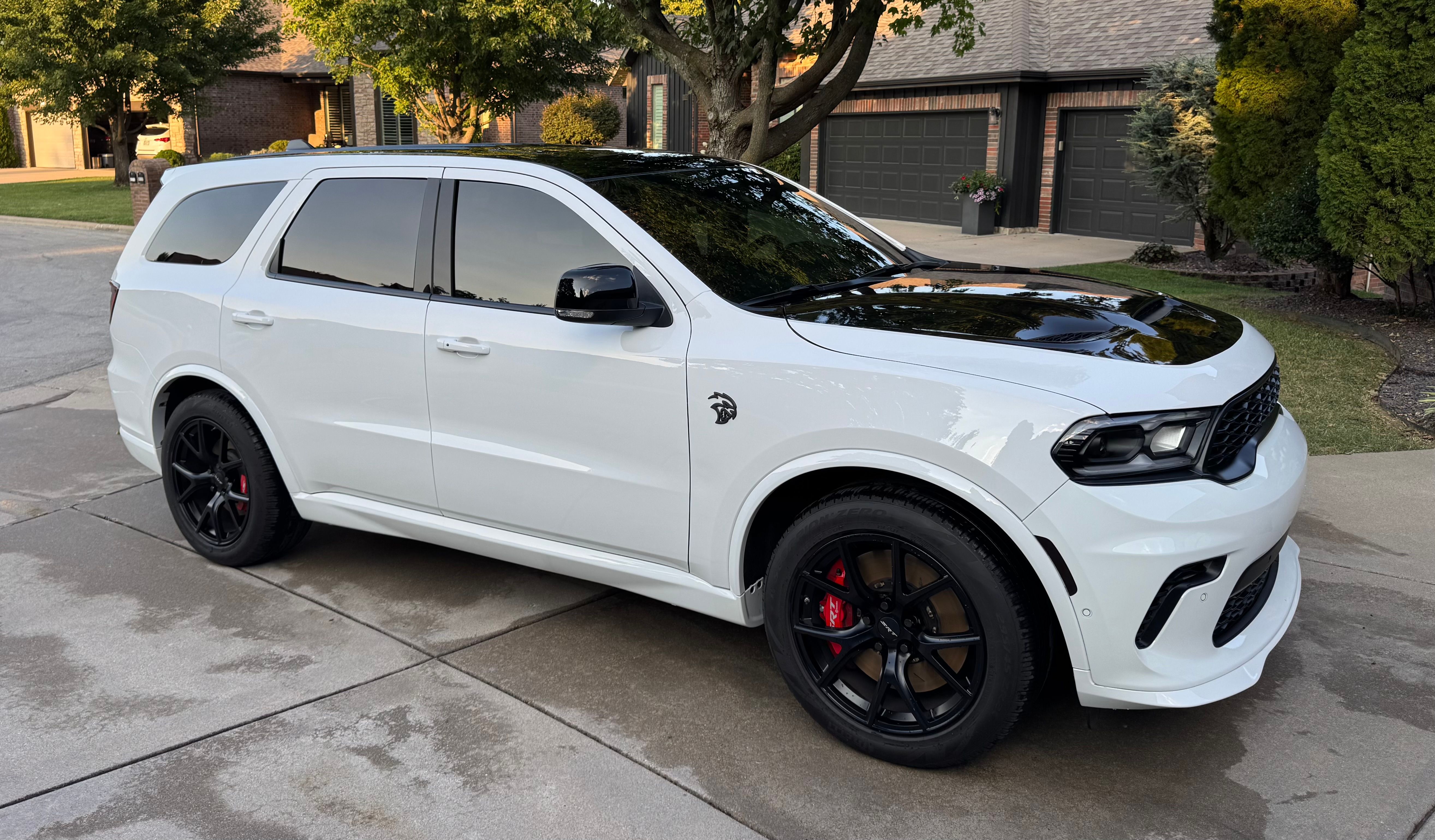 Used 2026 Dodge Durango SRT Hellcat w/ Premium Group AWD/4WD image 1