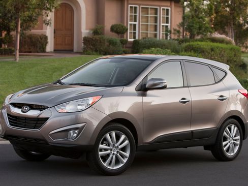 Used 2011 Hyundai Tucson Limited image 4
