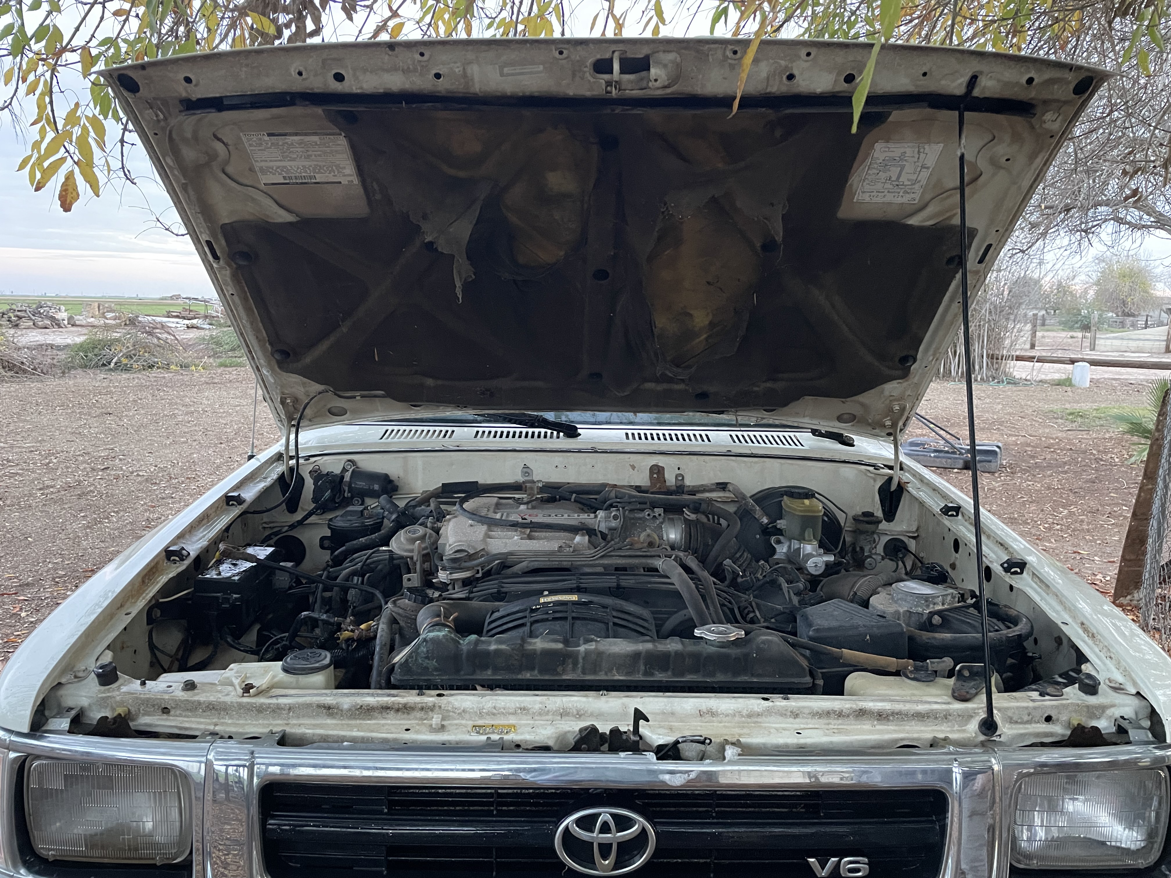 Used 1994 Toyota Pickup DX AWD/4WD image 5