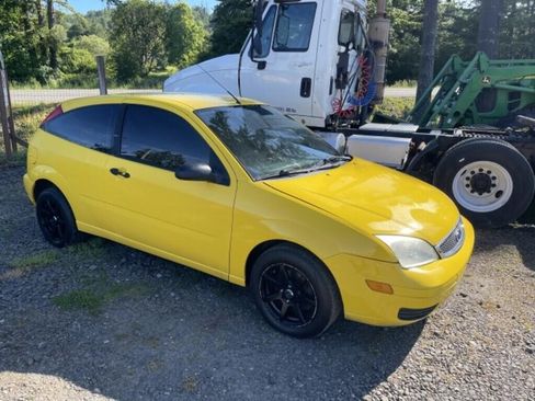 Used 2006 Ford Focus SE image 1