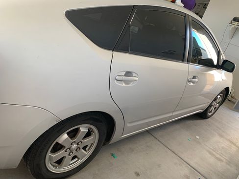 Used 2008 Toyota Prius Touring image 2