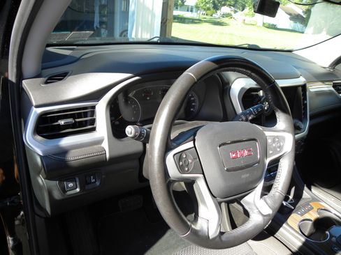 Used 2020 GMC Acadia SLE w/ Driver Convenience Package AWD/4WD image 6