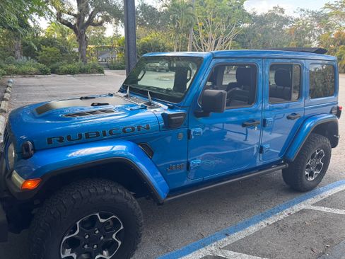 Used 2022 Jeep Wrangler Unlimited Rubicon 4xe image 1