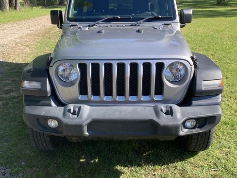 Used 2021 Jeep Wrangler Unlimited Sport AWD/4WD image 1