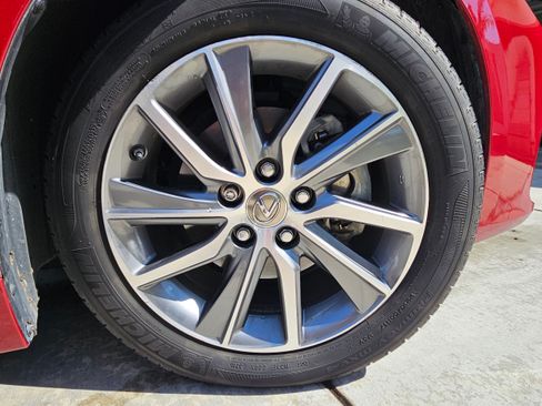 Used 2017 Lexus ES 300h image 26