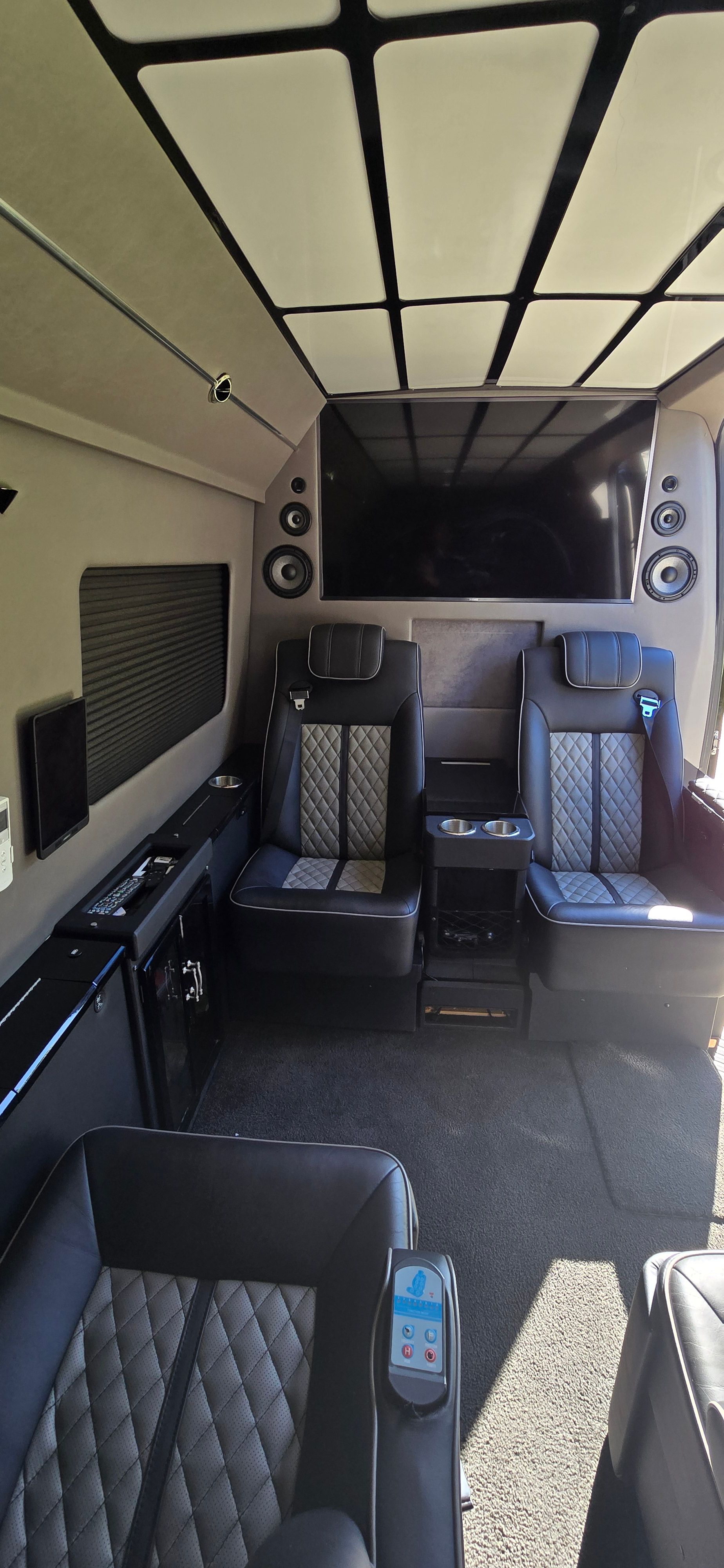 Used 2013 Mercedes-Benz Sprinter 2500 image 11