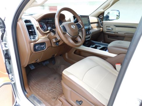 Used 2021 RAM 3500 Laramie image 27