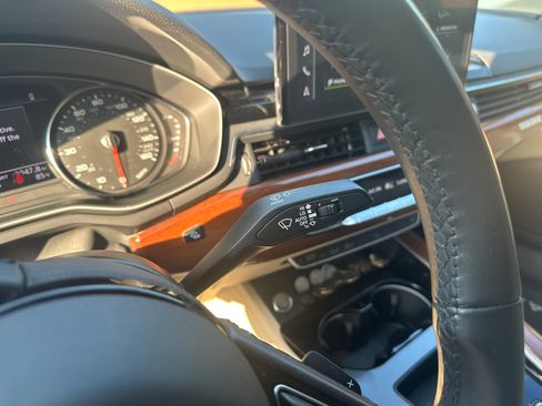 Used 2023 Audi A4 2.0T Premium w/ Convenience Package image 16