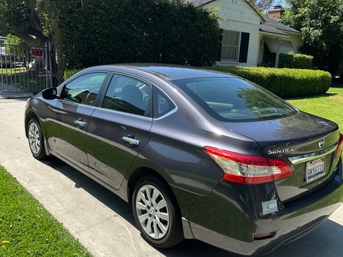Used 2014 Nissan Sentra SV FWD image 9