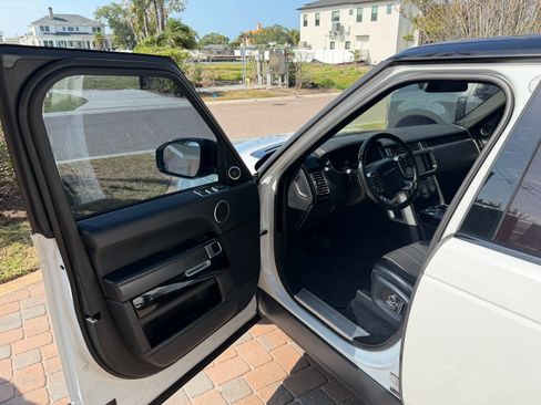 Used 2016 Land Rover Range Rover HSE AWD/4WD image 8