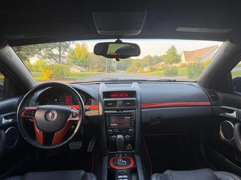 Used 2008 Pontiac G8 GT w/ Premium Package RWD image 15