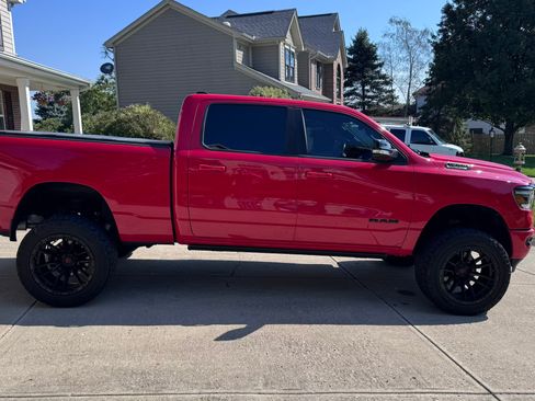 Used 2021 RAM 1500 Big Horn AWD/4WD image 11