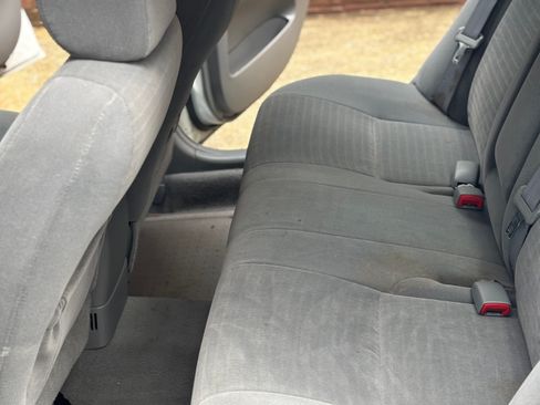 Used 2005 Toyota Camry LE image 5