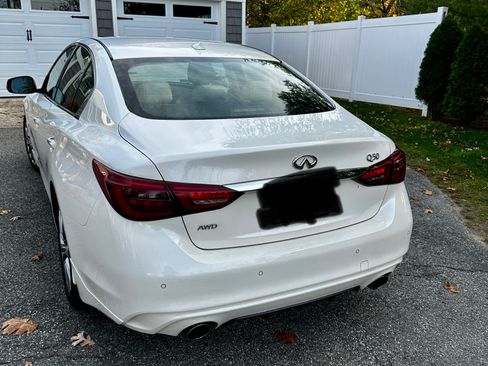 Used 2020 INFINITI Q50 Luxe w/ Essential Package (3.0T Luxe) image 5