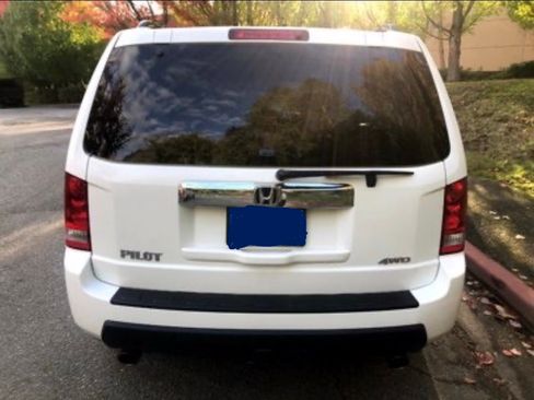 Used 2011 Honda Pilot EX-L image 9