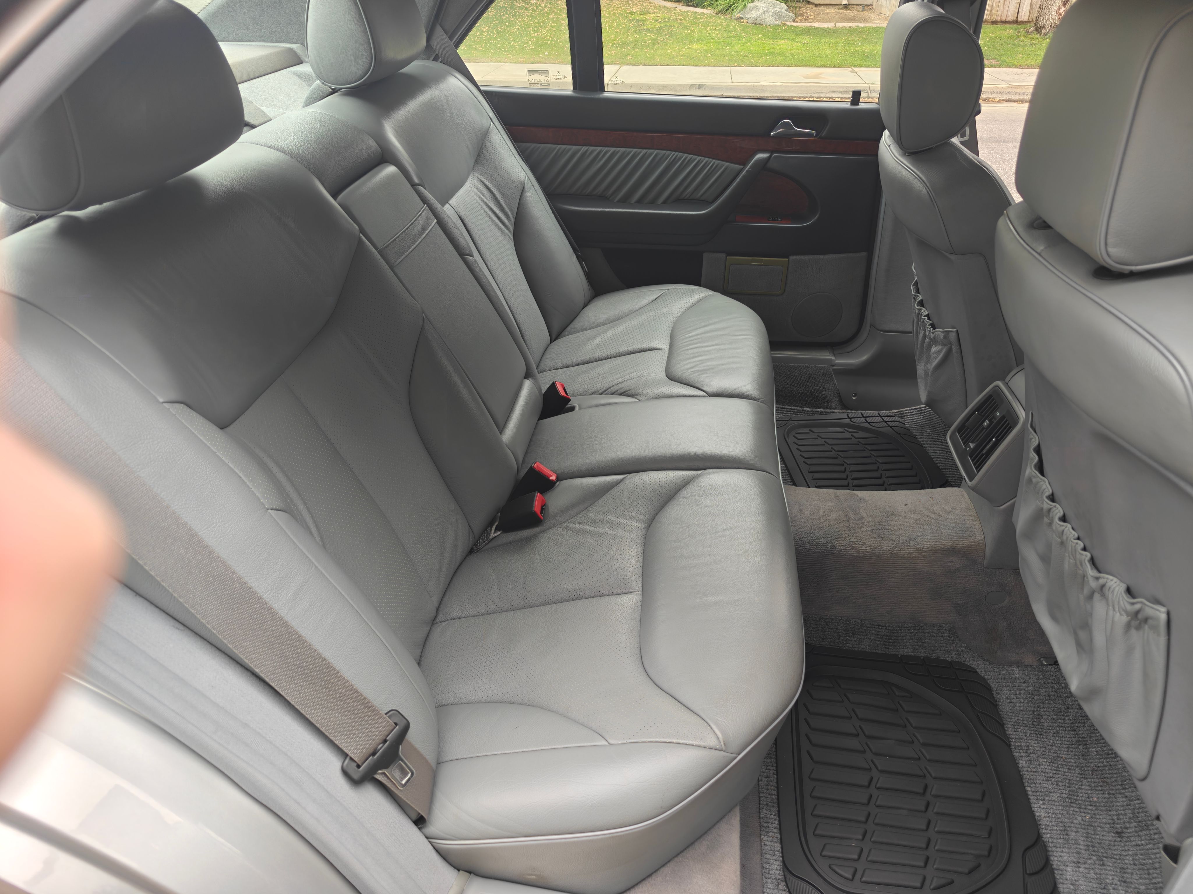 Used 1999 Mercedes-Benz S 320 image 19