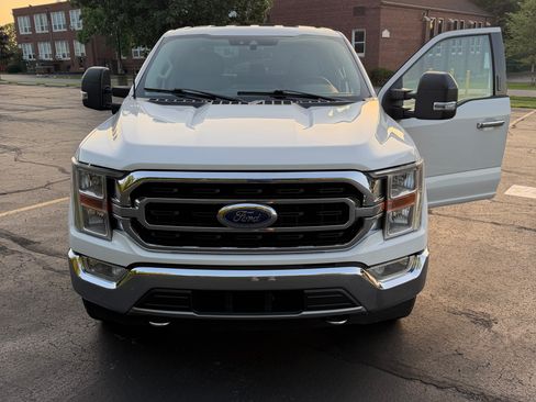Used 2021 Ford F150 XLT w/ Equipment Group 301A Mid AWD/4WD image 6